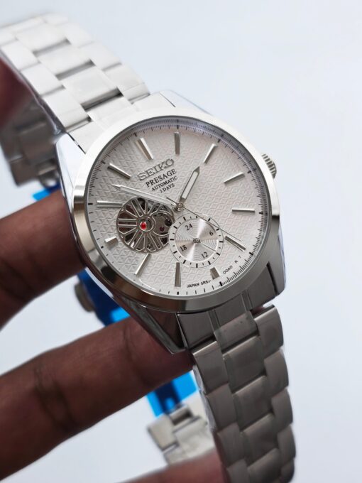 Stylish SEIKO Mechanical Watch | SKO Watch M12 D - Image 2